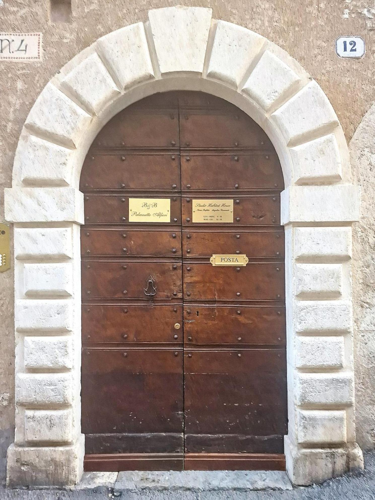 B&B Palazzetto Alfieri L'Aquila Centro Storico Екстериор снимка